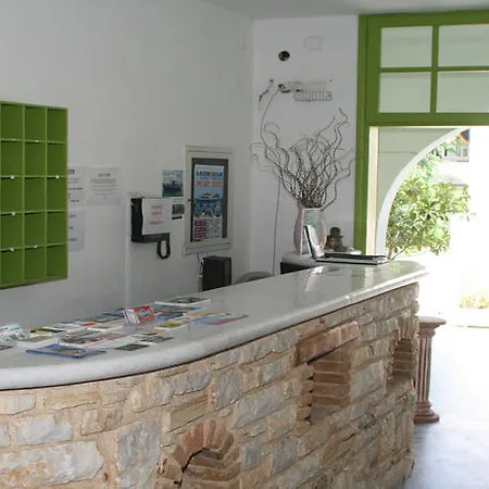 Arandis Inn Accommodation Complex Parikia (Paros)